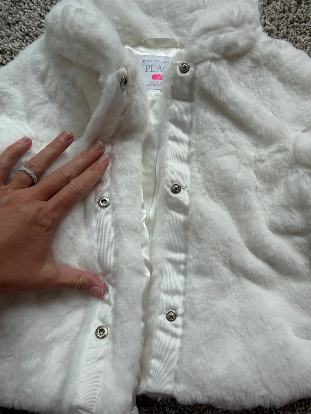 NWT Children's Place girls White Faux Fur Jacket Coat 5T